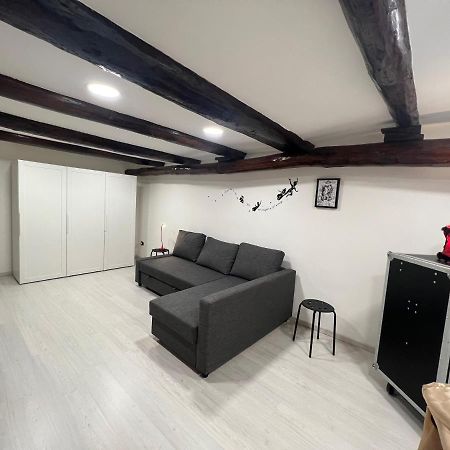 La Casa Di Marty Leilighet Napoli Eksteriør bilde